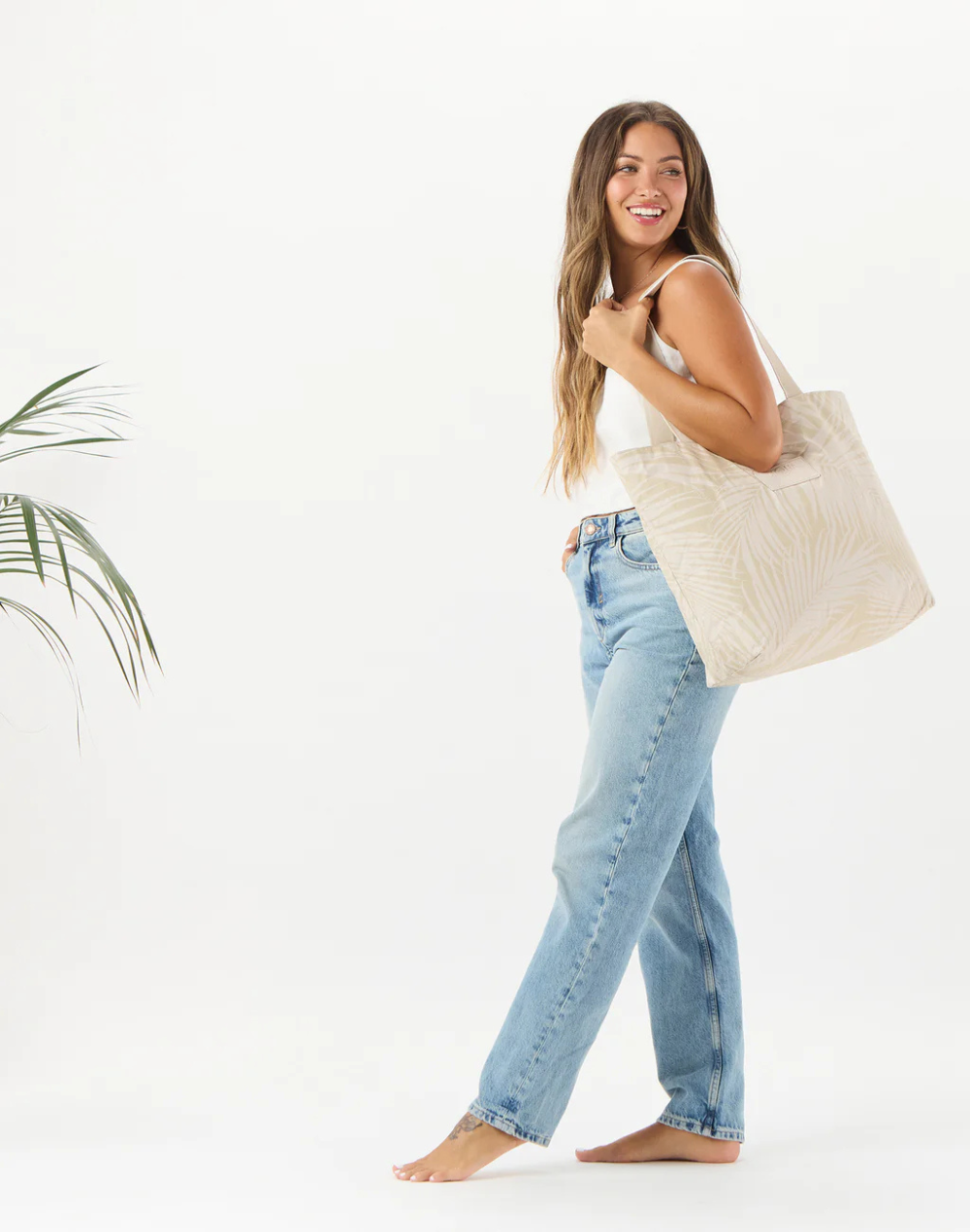 Areca Day Tripper Bag#color_areca-latte-sandstone
