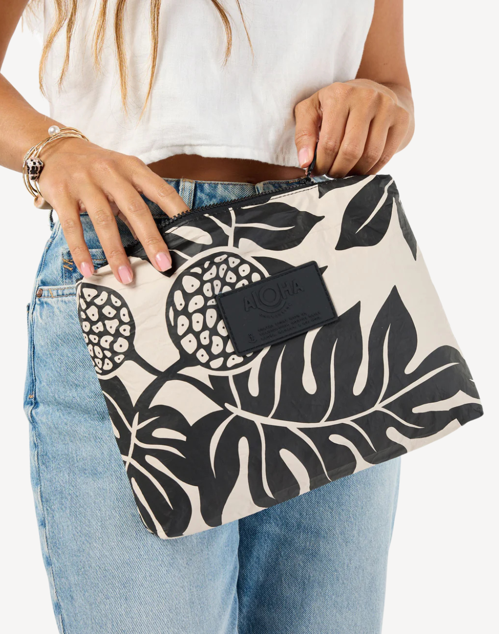 Holomua Mid Size Pouch