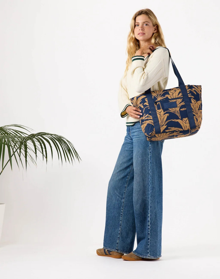 Ti Leaf Nylon Zipper Tote