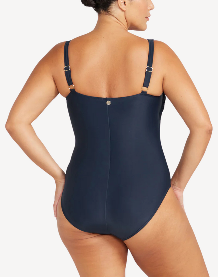 Hues Hayes D/DD Underwire Plus Size One Piece
