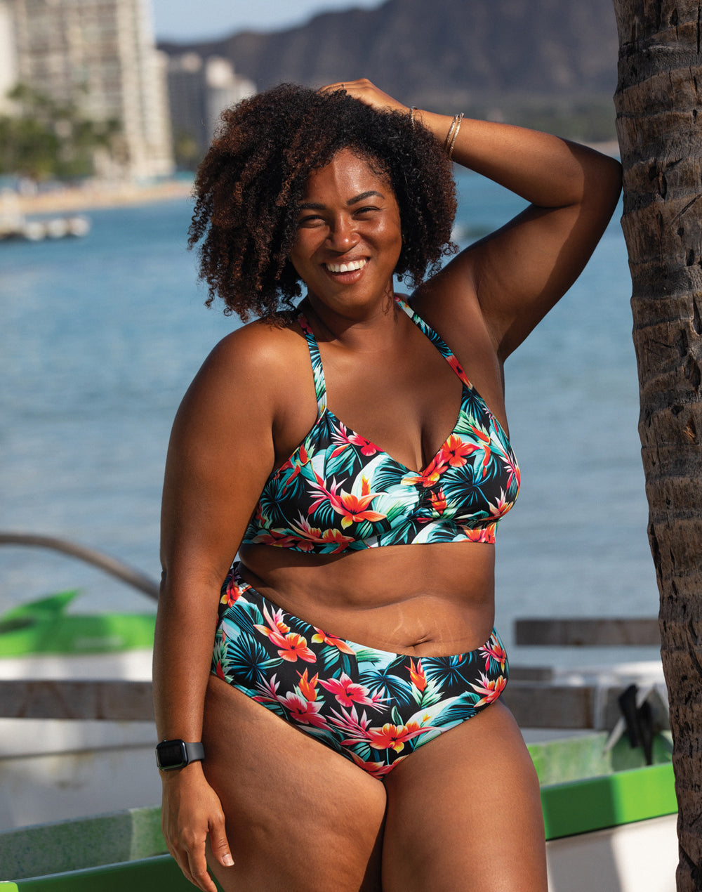 Colola Drew Plus Size Bikini Top