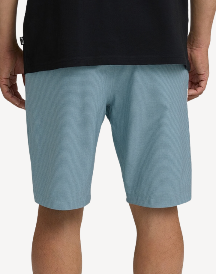 Crossfire 19" Hybrid Short