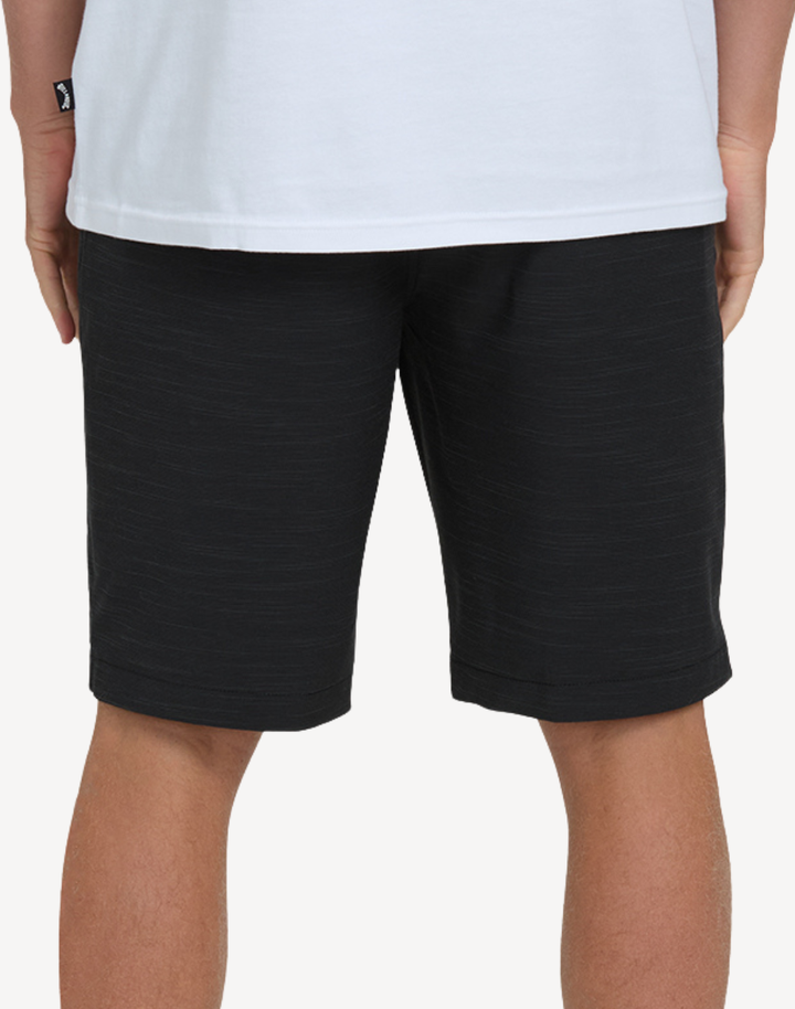 Crossfire 21" Hybrid Short