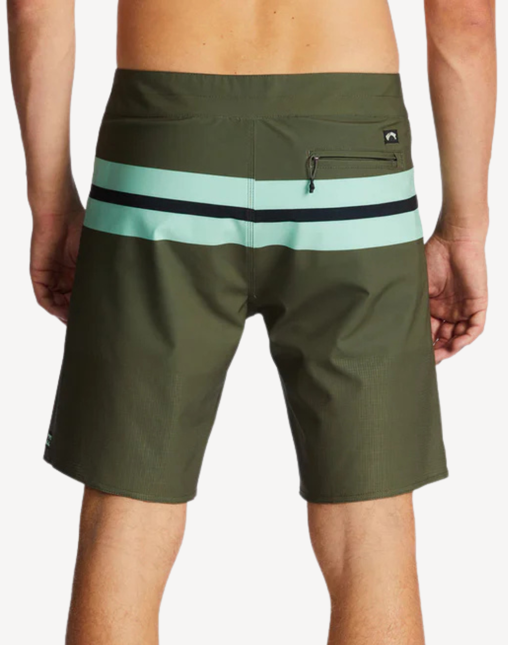 Momentum Airlite 19" Boardshort#color_momentum-military-green