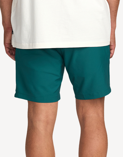 Surftrek Elastic 17" Hybrid Swim Trunk#color_surftrek-metal-grey