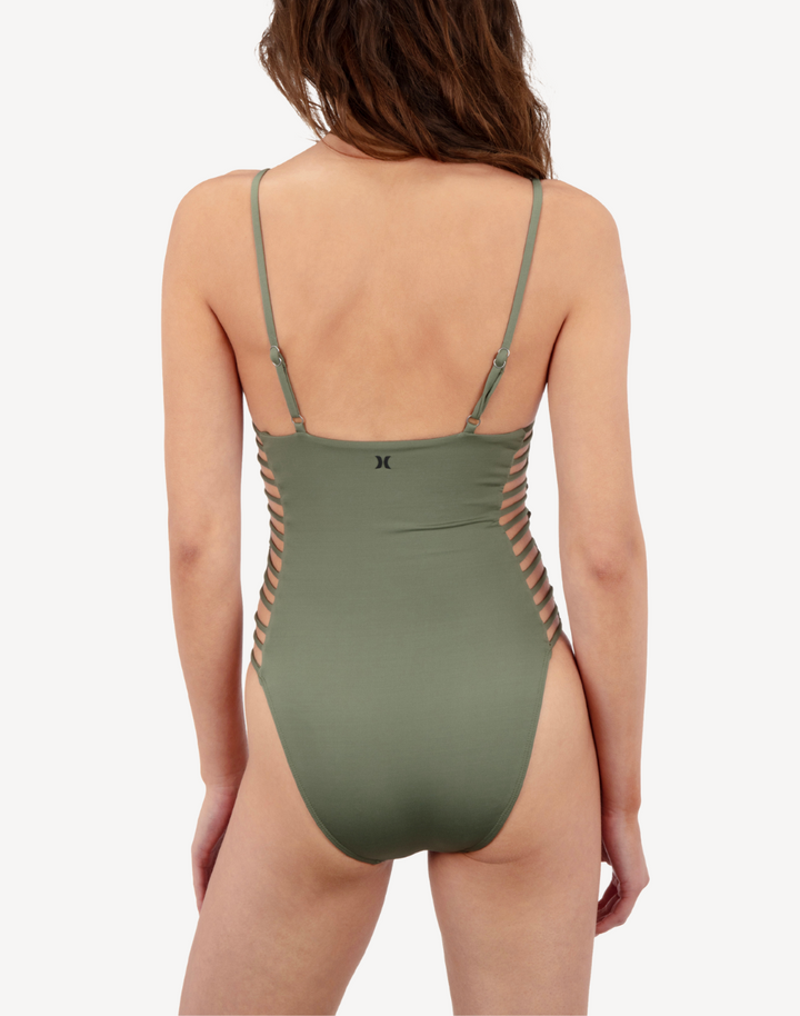Solid Moderate One Piece Swimsuit