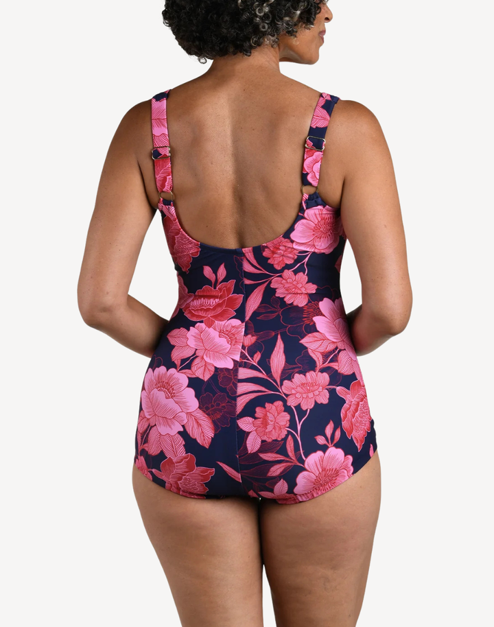 Romantic Getaway Girl Leg One Piece Swimsuit