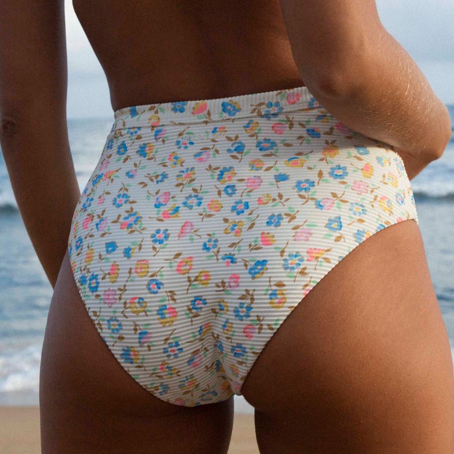 Upopby Women's Sexy Boyshort Bikini Bottom Side Tie Cheeky Swimsuit Bottoms  Ruched Tankini Swim Shorts : : Clothing, Shoes & Accessories