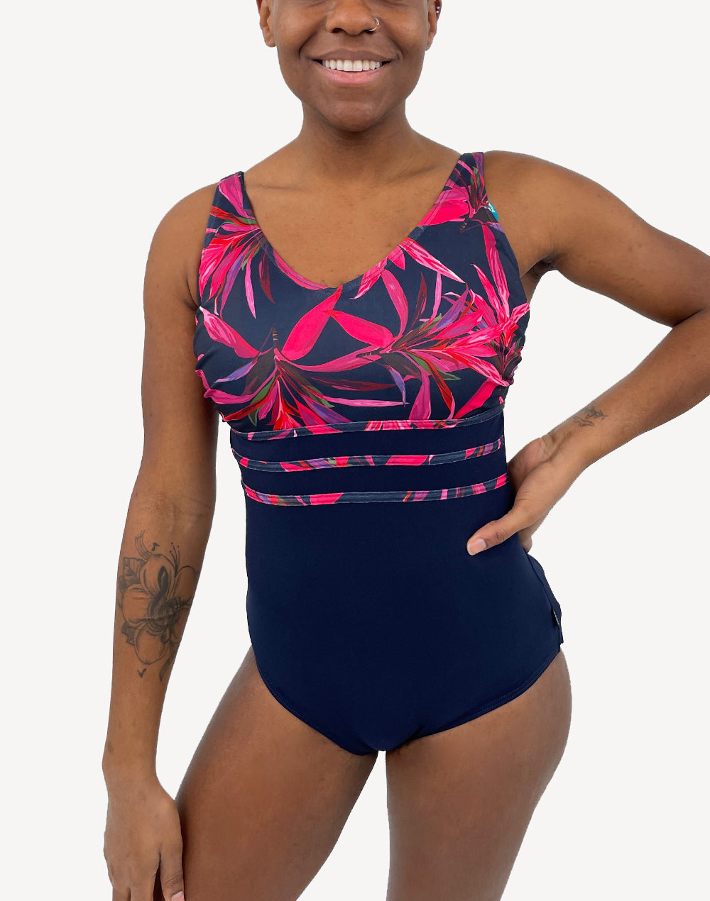 Vee Front E/F Polyester One Piece#color_pink-hawaii-navy